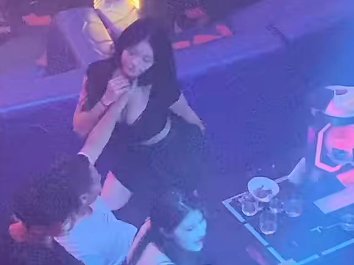 花房姑娘电视剧免费播放在线观看白驹过隙