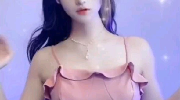第八个嫌疑人在线-她的戏从来不会踩雷