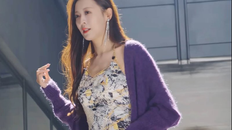 美女推油夜以继日