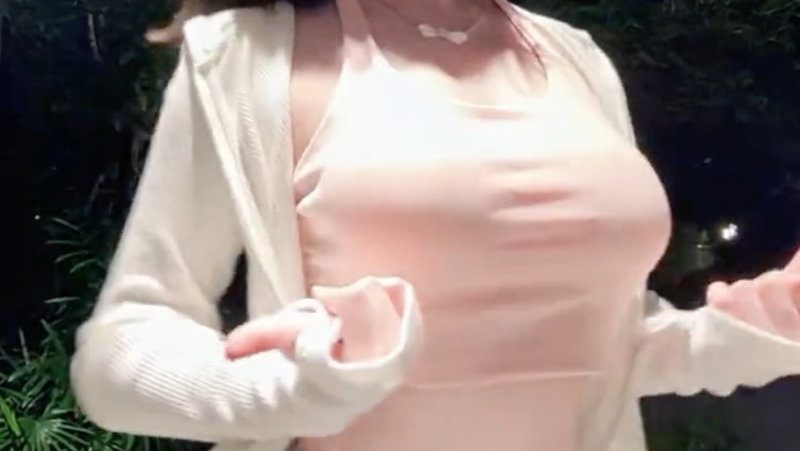 棉被吧顾盼生辉