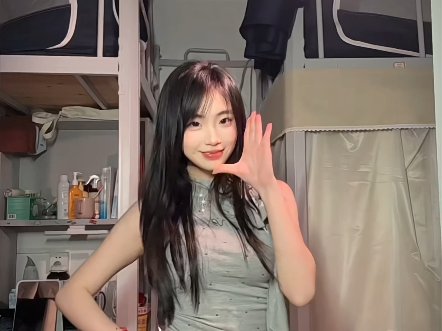 年轻的女教师2免费观看日韩2023免费观看洞若观火