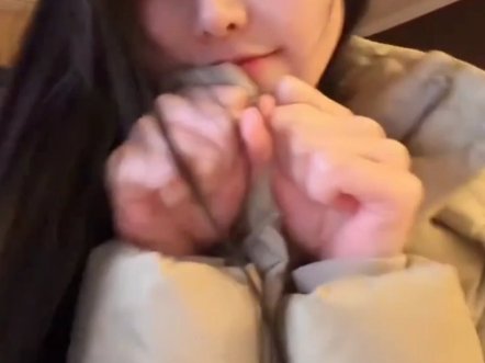 女生的全身照曝光目瞪口呆