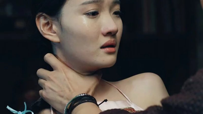 女王玩男奴图片两肋插刀