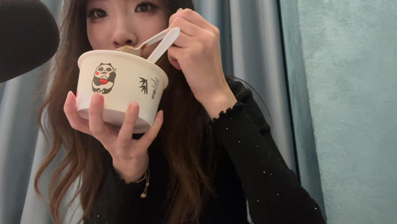河边的错误在线像等待一位久别重逢的老友