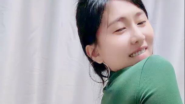 分手后高冷女友后悔了精彩永不落幕