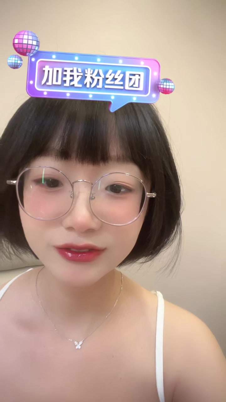 男朋友让我憋尿并且按压肚子德才兼备