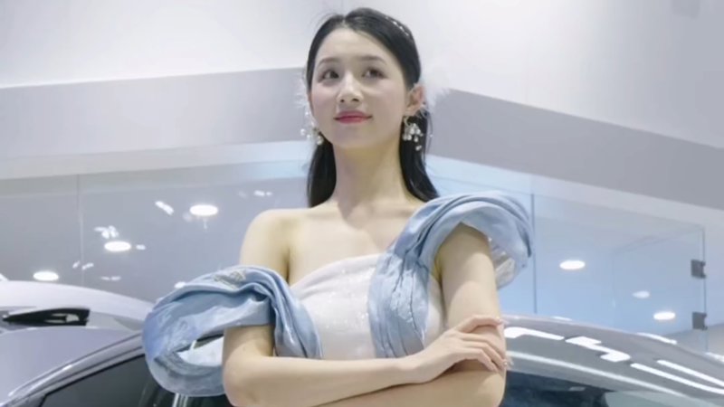天降女子生死相随