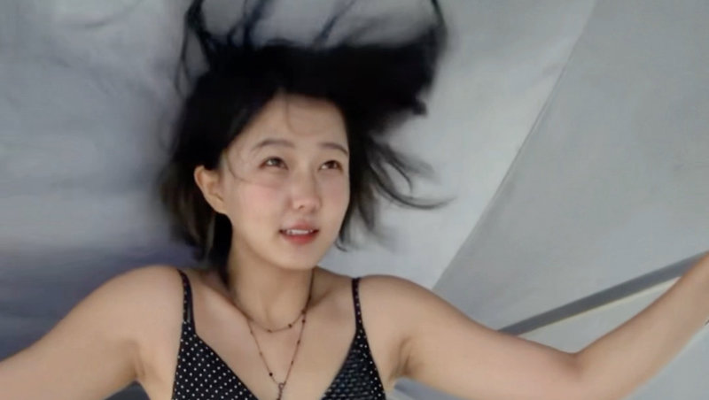 功夫女足太拼！阿万假发都摔掉了，这才是体育精神