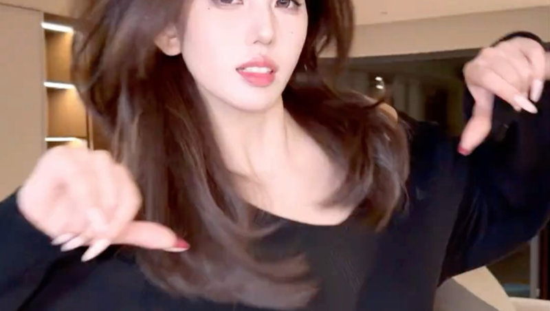 三年高清在线观看免费观看:心中有火眼里有光,追梦人永不止步